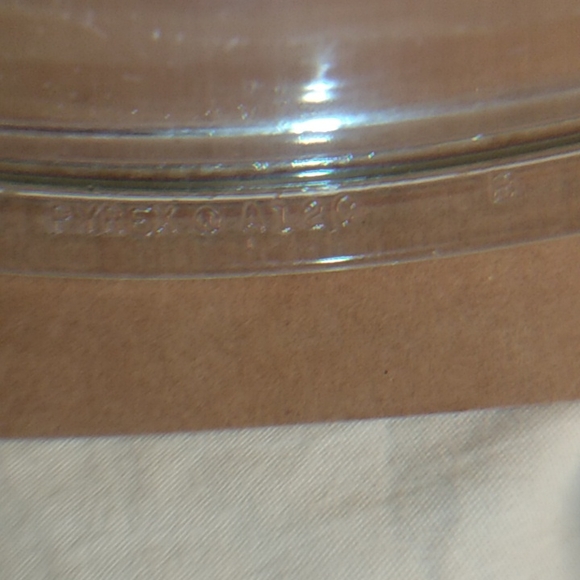 Pyrex Replacement Lid Only A-12-C - Picture 4 of 5